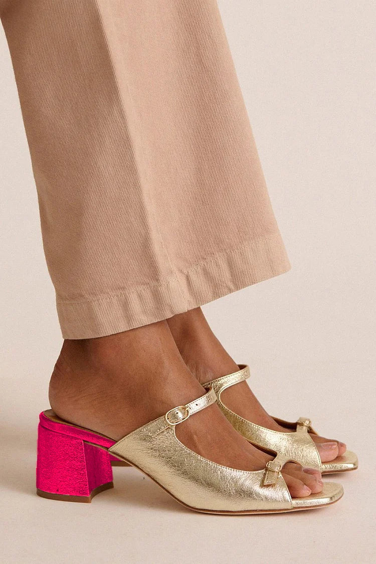 Sandalias de tiras elegantes de Valentina Montier, vista complementaria