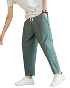 Diego | Pantalón relajado de pierna cónica, detalle del diseño
