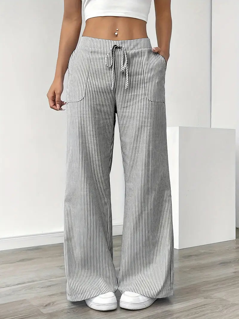 Pantalón relajado de verano de Valentina Montier, detalle del diseño