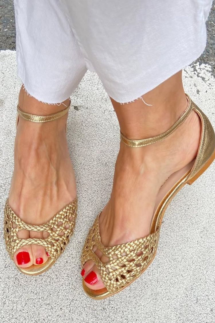 Sandalias trenzadas con pulsera de Valentina Montier, vista principal