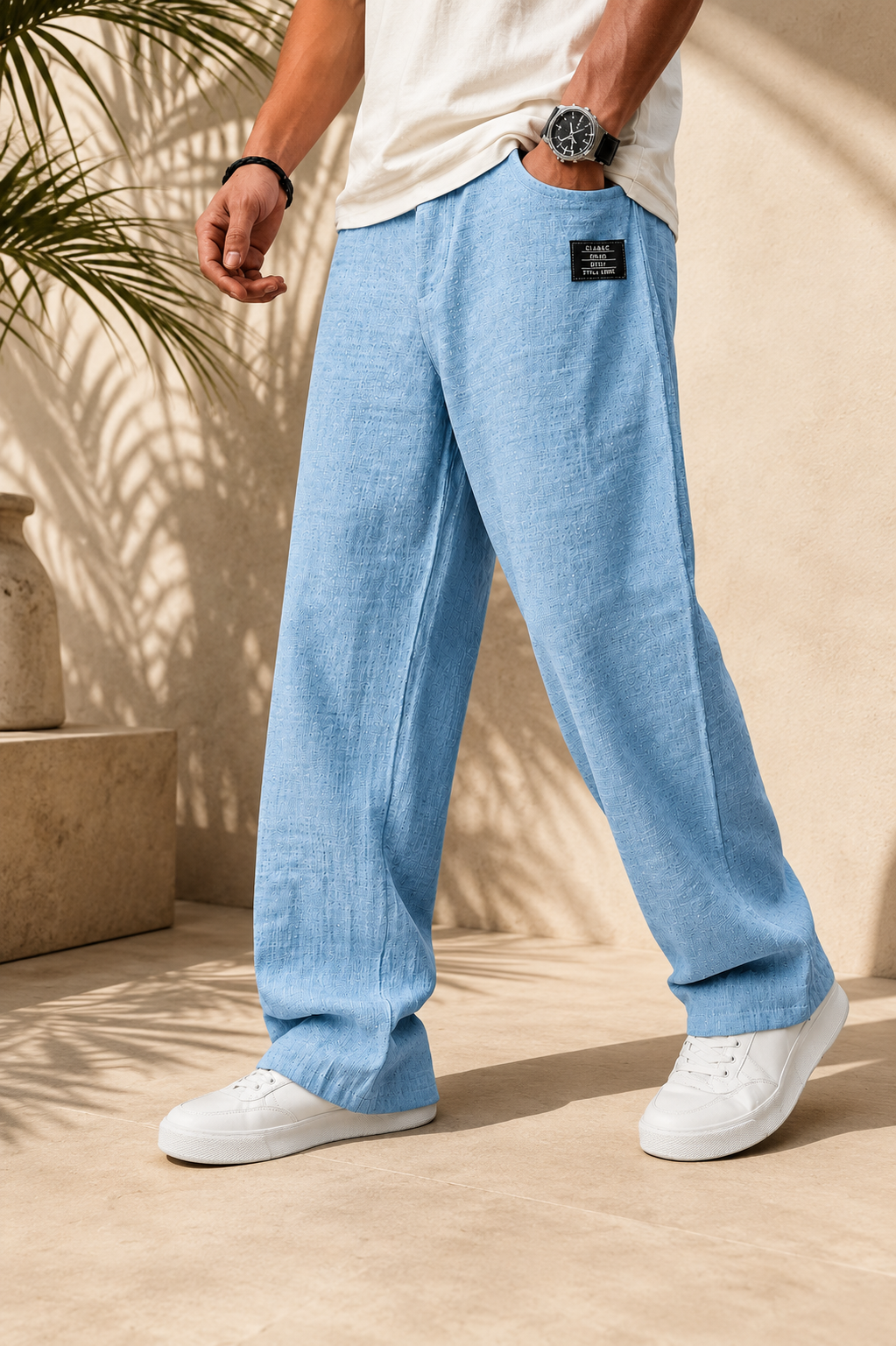 Samuel, Pantalón de lino de pernera ancha, color azul claro, estilismo editorial, vista principal