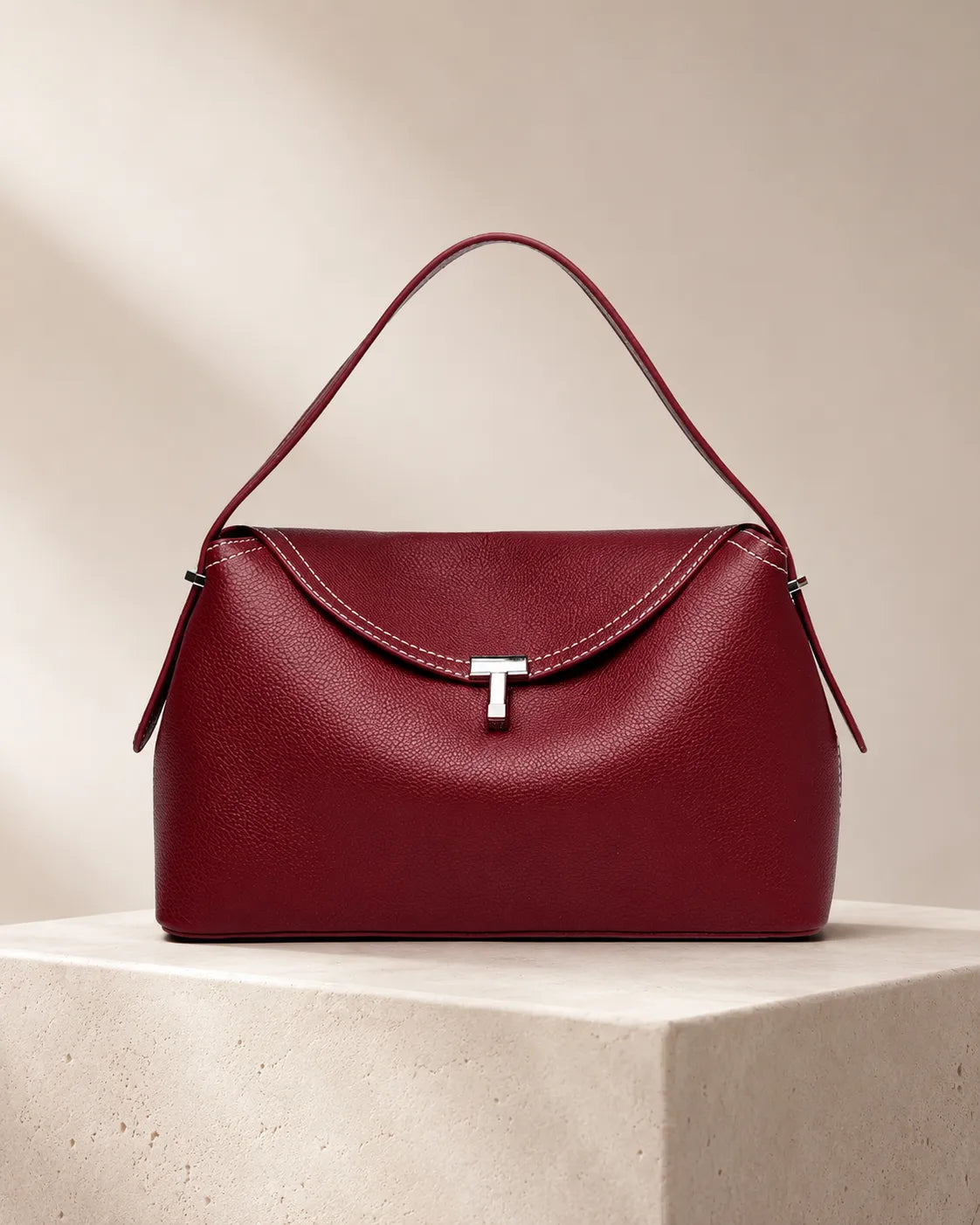 Cintia | Bolso de hombro suave con solapa
