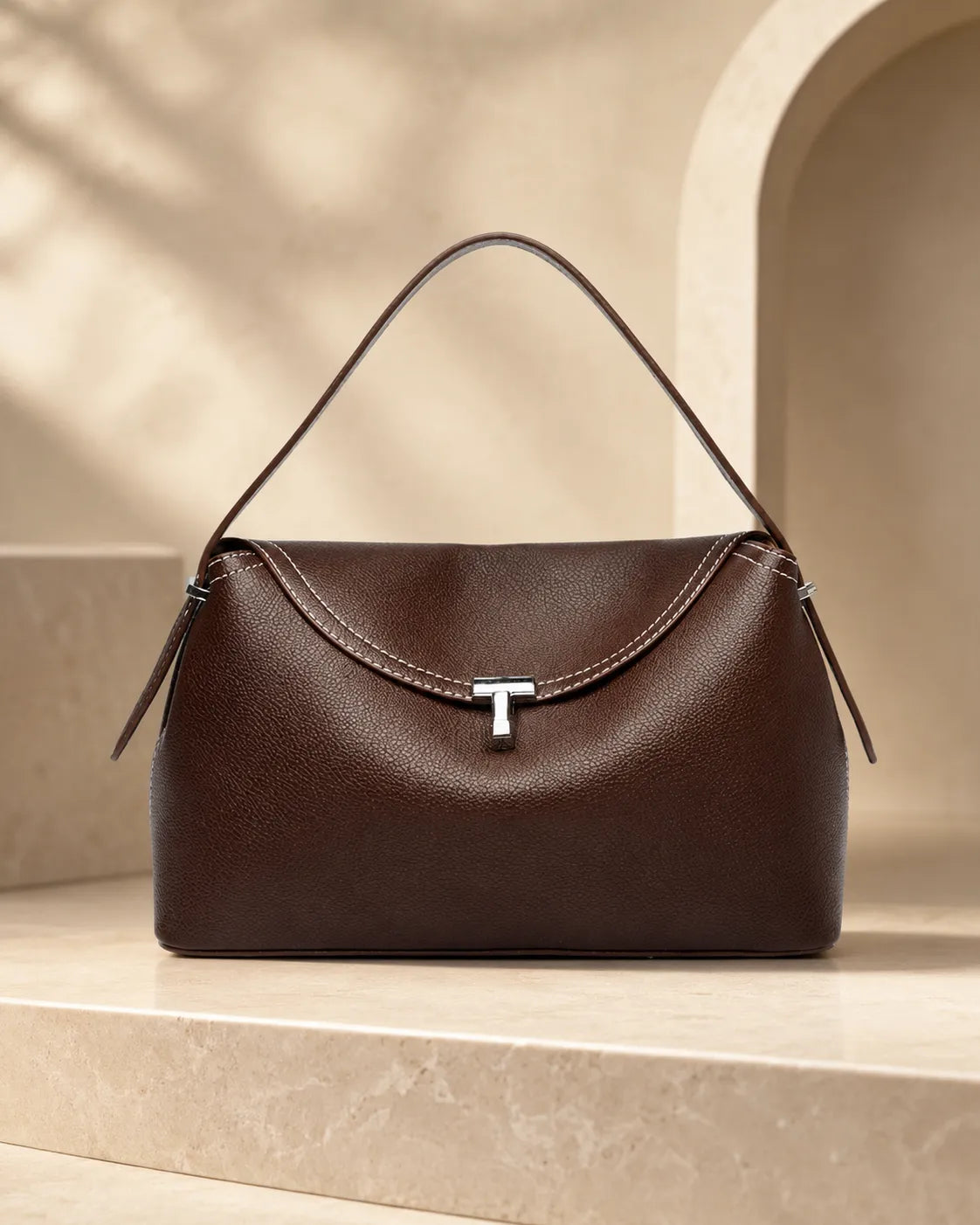 Cintia | Bolso de hombro suave con solapa
