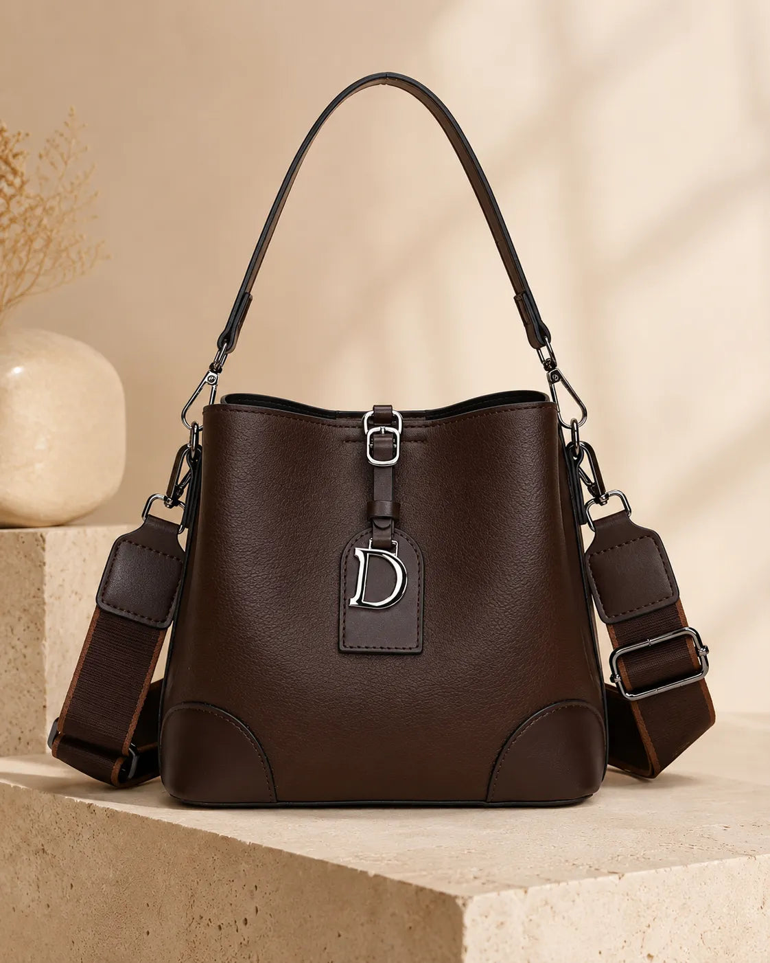 Iris | Bolso cubo convertible con correa ancha