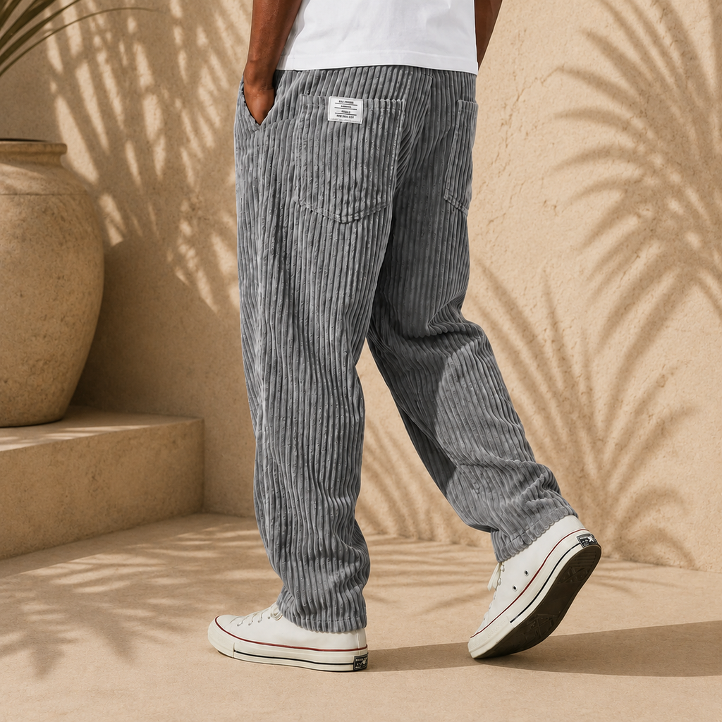 Borja, Pantalón de pana de corte relajado, color gris, estilismo editorial