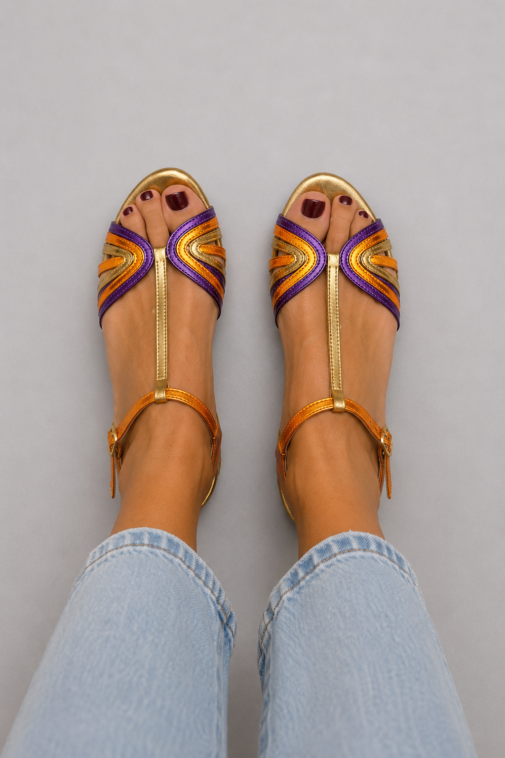 Sandalias planas multicolor de Valentina Montier, vista principal