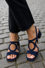 Sandalias de tiras cruzadas de Valentina Montier, vista principal