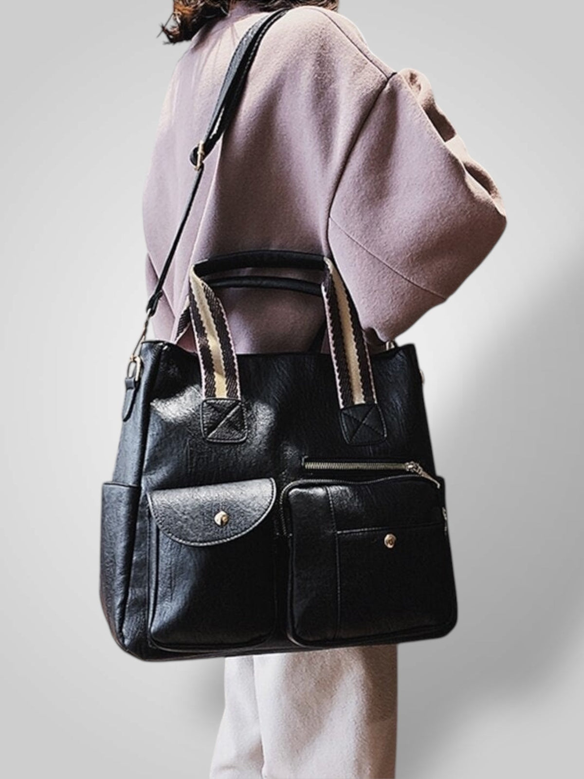Minerva | Bolso retro con acabado texturizado