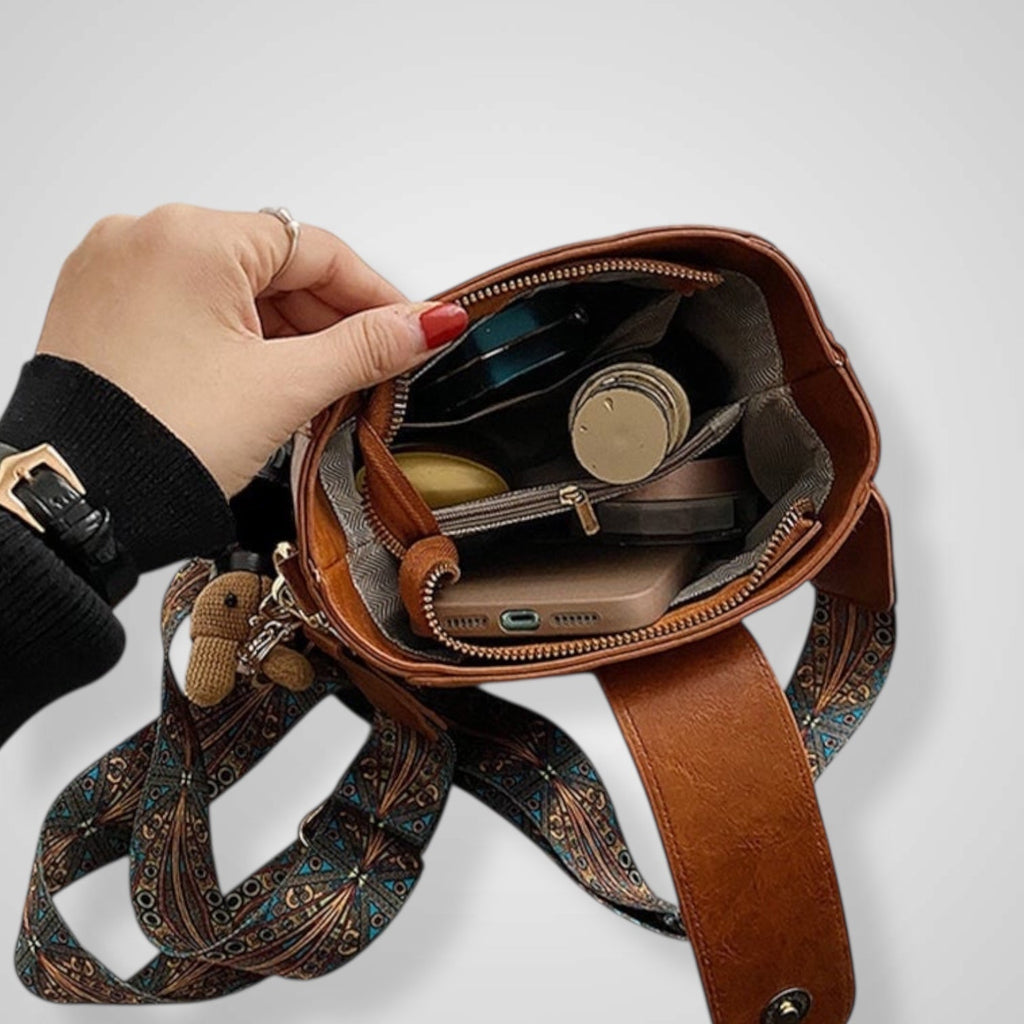 Amara | Bolso retro con bandolera ajustable