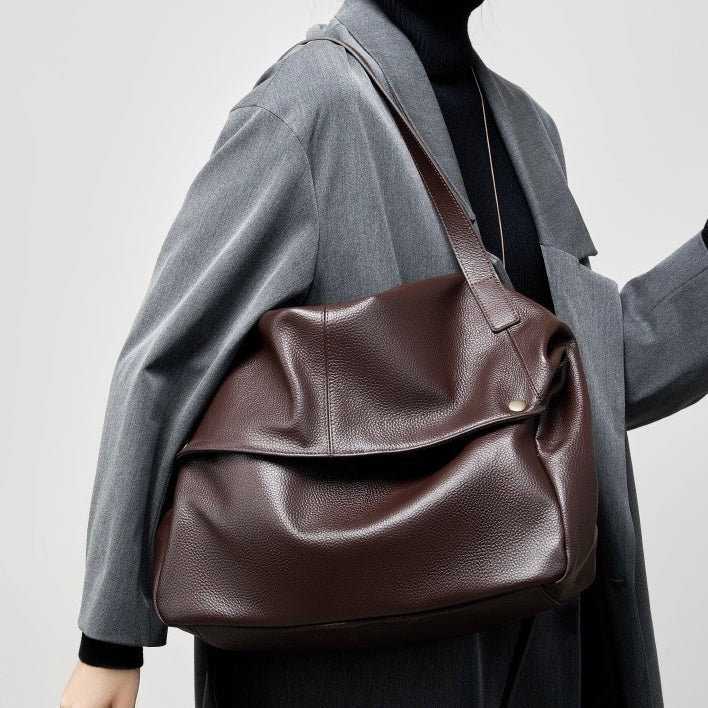 Bruna | Bolso minimalista en piel suave de uso diario