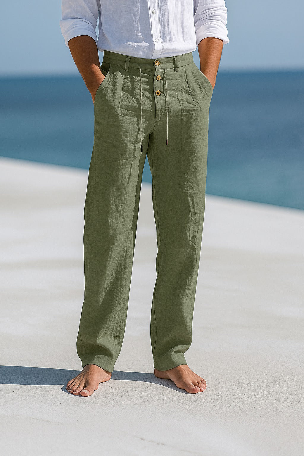 Jacobo, Pantalón recto con botonadura frontal, color verde, vista frontal