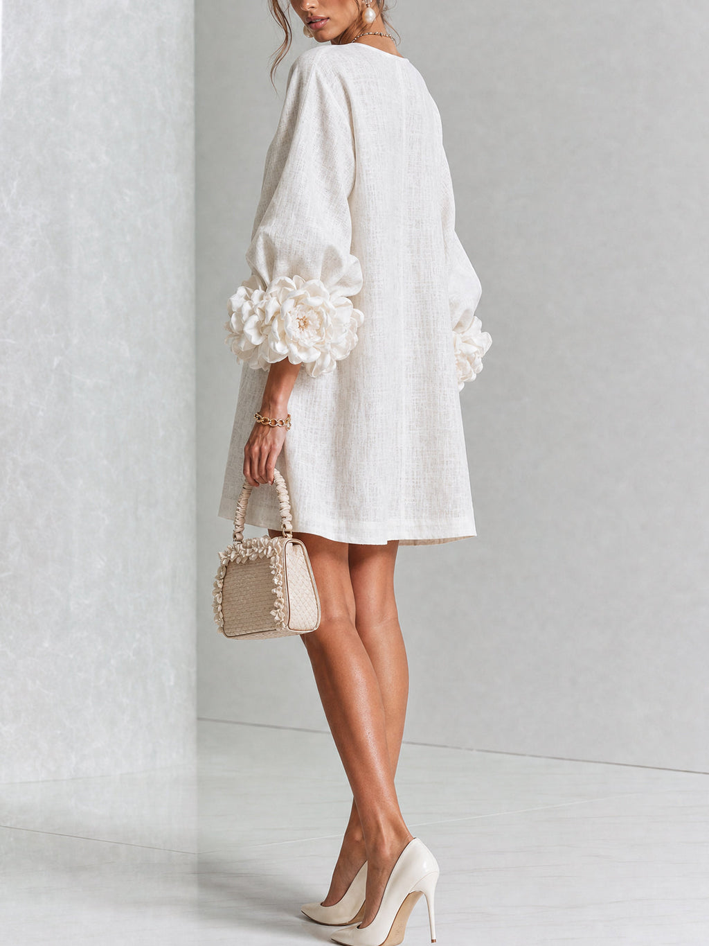 Vestido mini con botones y puños florales Florencia, vista 11
