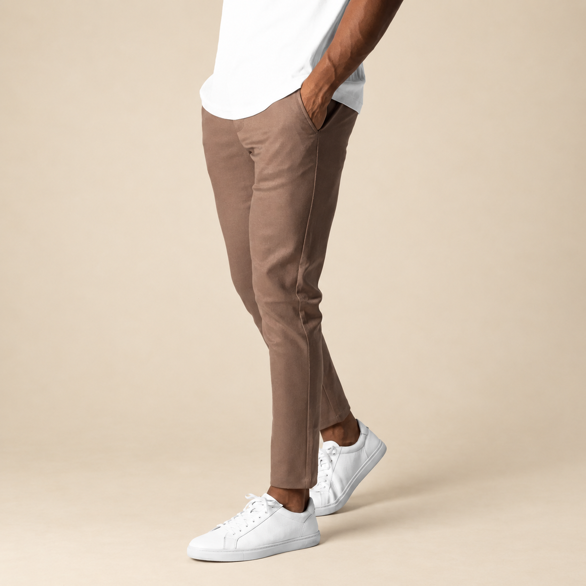 Pantalón chino de corte slim Bosco, detalle del diseño