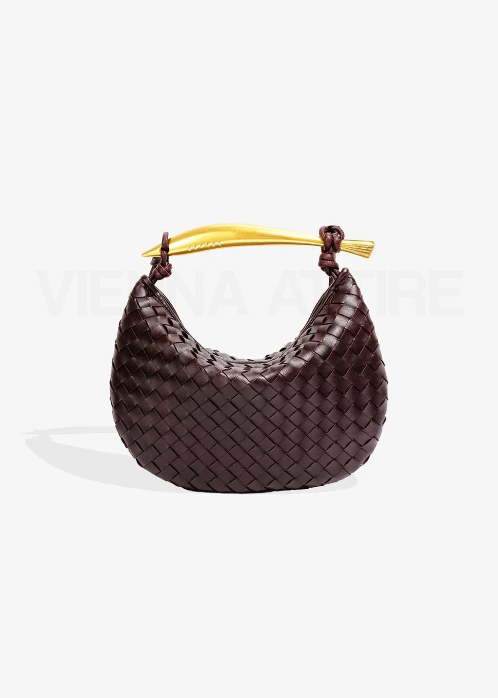 Malena | Bolso trenzado con asa dorada